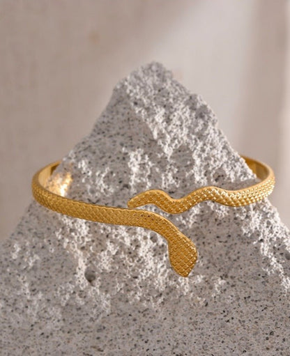 Kundalini Cuff Bracelet - Stella Sage