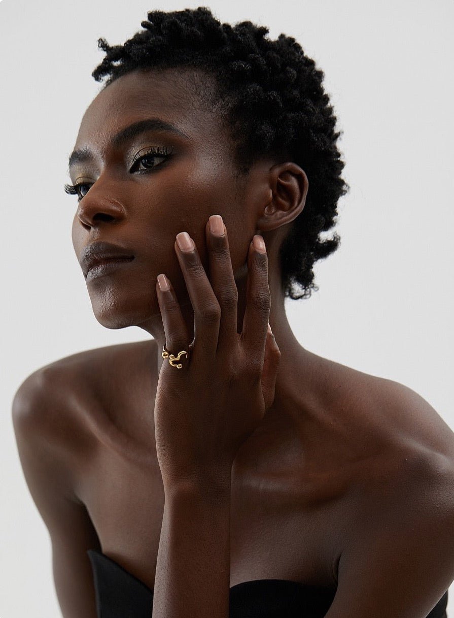 Om Shanti Om Ring - Stella Sage