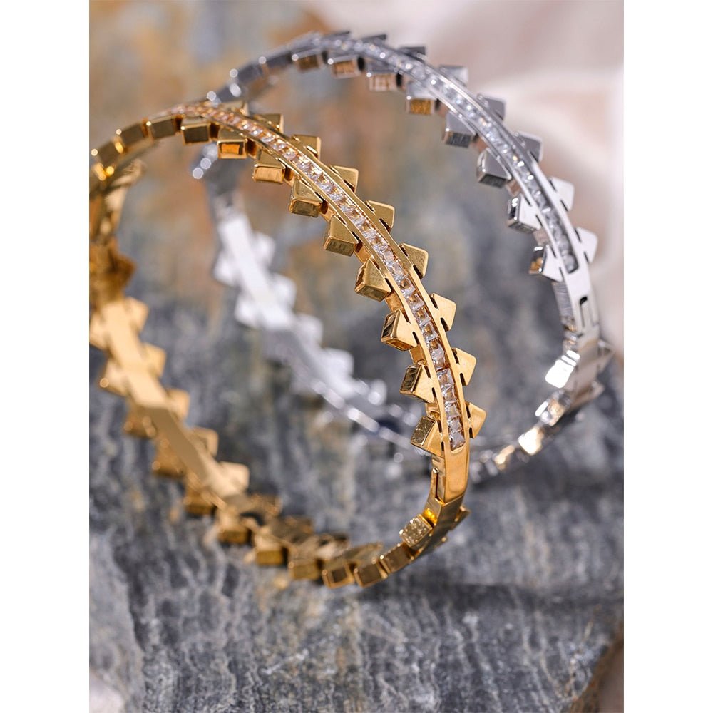 Queen of Spades Bangle - Stella Sage
