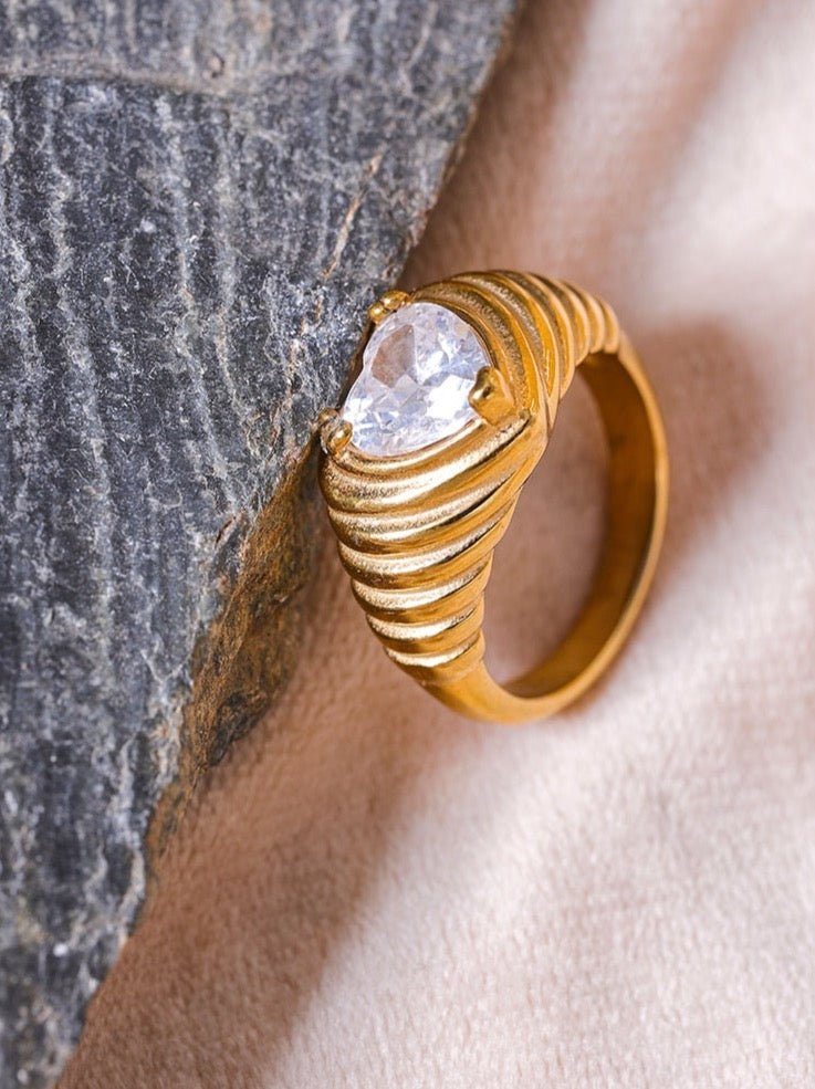 Ripple of the Heart Ring - Stella Sage